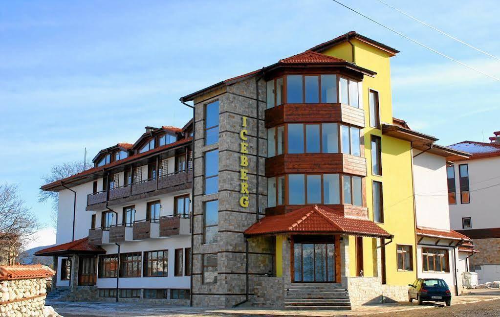 Hotel Iceberg Bansko Bagian luar foto